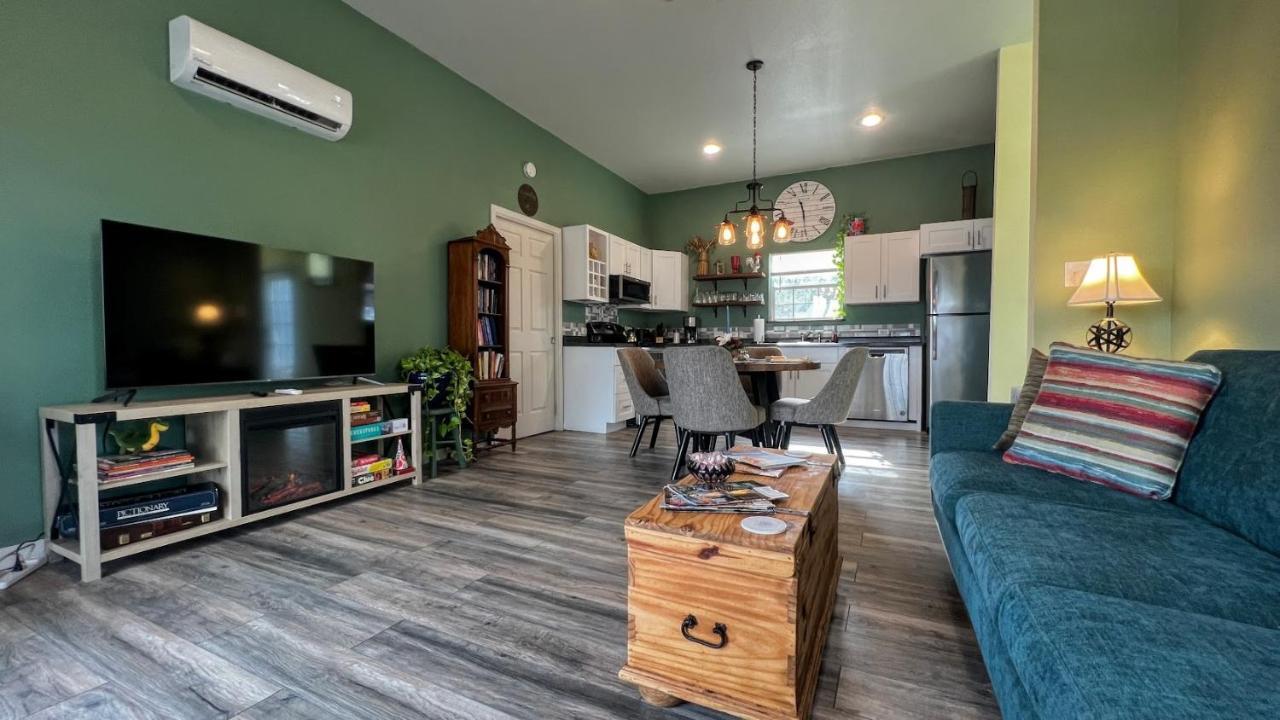 Hill Country Highland'S Bluebonnet Cottage Marble Falls Exterior photo